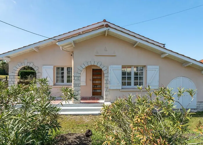 Vakantiehuis Maison 3* A Plage, 6 Pers, Jardin Clos, Proche Plages Et Activites - Fr-1-50-110 *